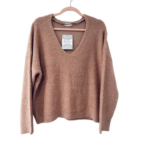 Altar'd State Sweaters - Altar'd State Sweater Women's Small Pink Rose Pullover V Neck Cozy Fall Soft